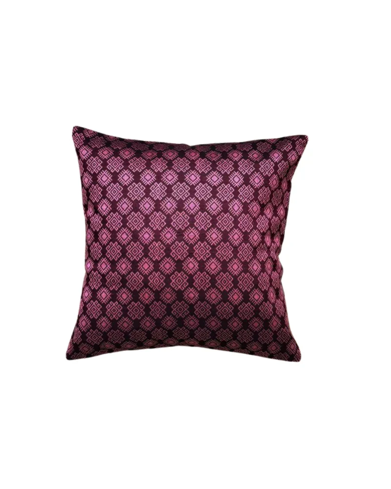 Housse de coussin Kachin bordeaux et rose - Image 6
