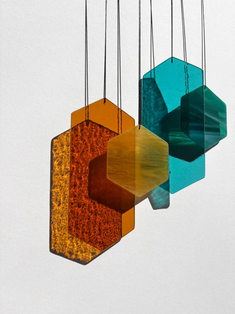 Jeu du vent en verre artisanal - orange et vert - Image 2