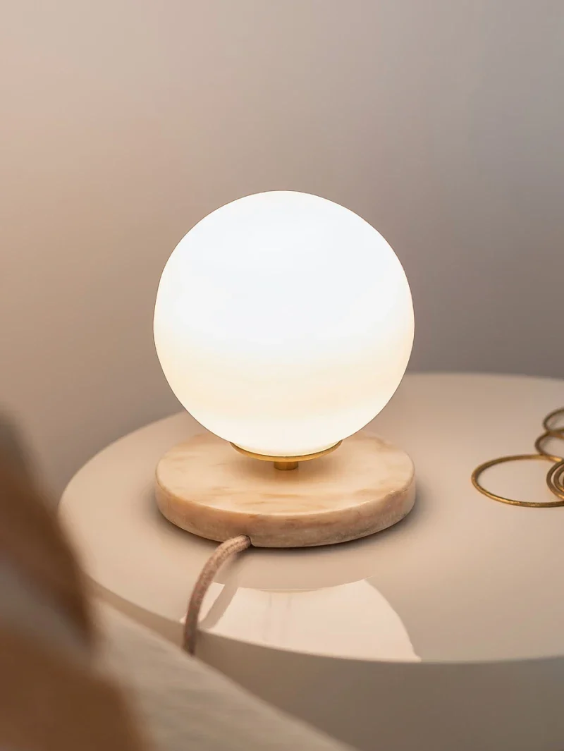 Lampe à poser Vintage - Opaline et Base en marbre - Isabelle - Image 14