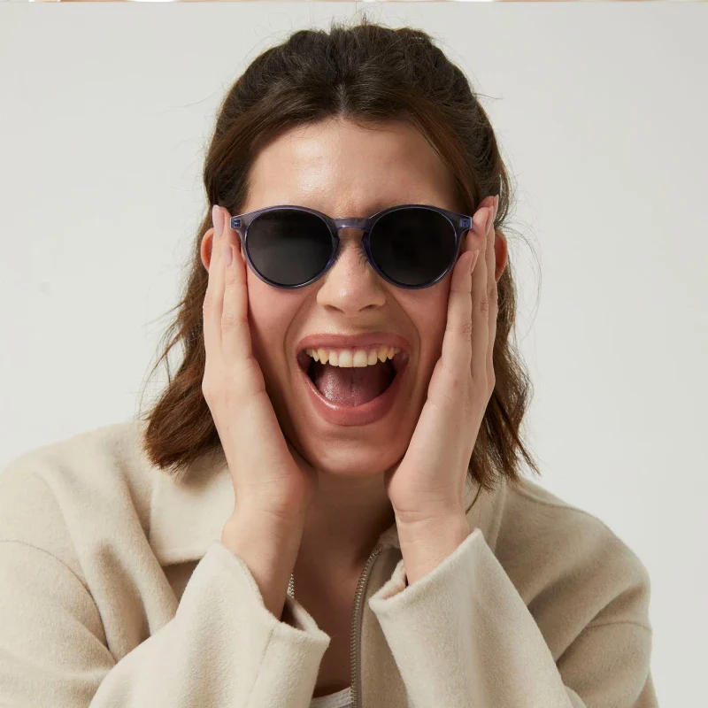 Lunettes de soleil écologiques polarisées unisexes en matières recyclées - Isla - Image 3