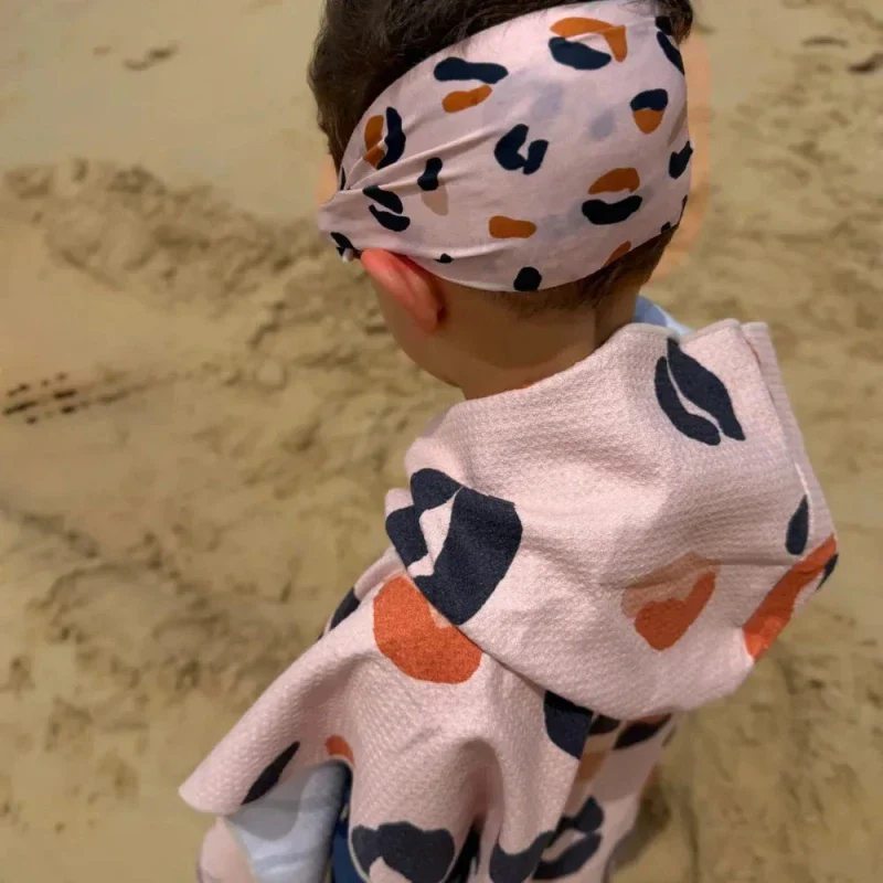 Pack de poncho enfant et lunettes de piscine Waterplops - Colette - Image 4