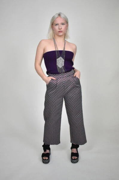 Pantalon coupe large éco-responsable et broderies artisanales - Image 2