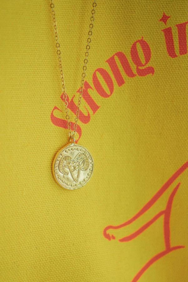 Pendentif signe astrologique doré - Bélier - Image 4