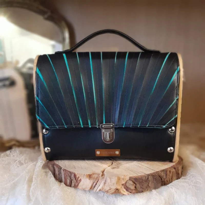 Petit cartable en bois et alter-cuir de raisin noir - Image 3