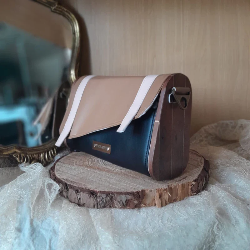 Petit sac en bois et alter-cuir de raisin noir et camel - Image 6