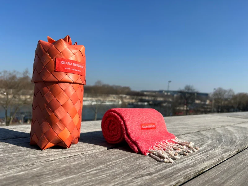 Petite écharpe en coton avec écrin en palmier tressé - Orange Corail - Image 5