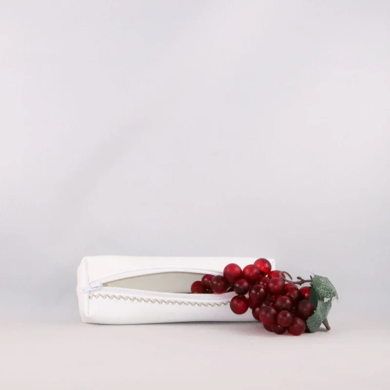 Petite trousse en alter-cuir de raisin - Image 7