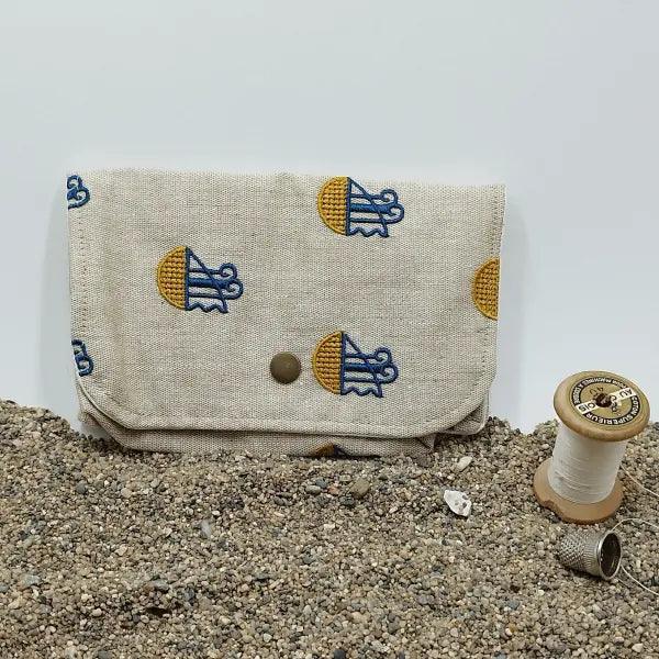 Pochette en lin brodée - Image 9