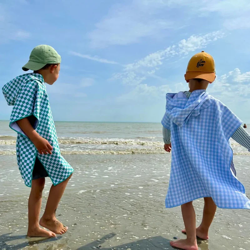 Poncho Ă capuche pour enfant - Pia