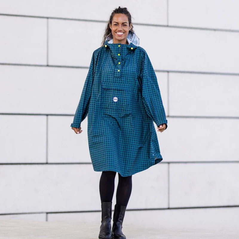 Poncho de pluie avec manches en matériaux recyclés "Anvers" - Image 3