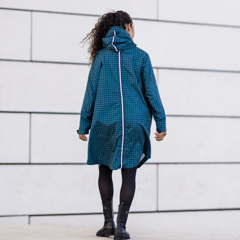 Poncho de pluie avec manches en matériaux recyclés "Anvers" - Image 4