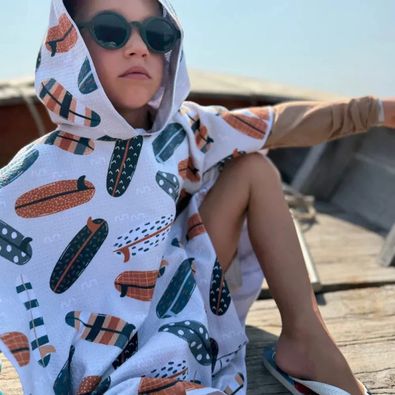 Poncho pour enfant Ă motif surf - Jules - Image 8