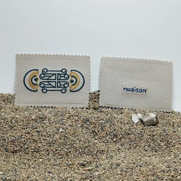 Porte-cartes en simili cuir brodé - Image 2