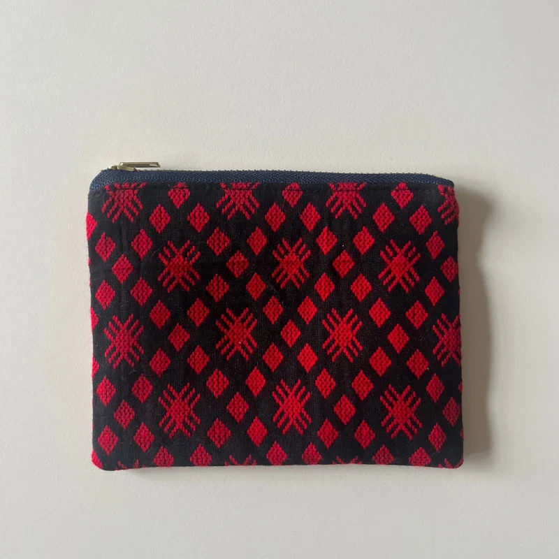 Porte-monnaie Kachin noir et rouge - Image 2
