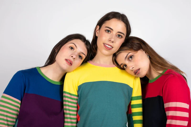 Pull marinière jaune unisexe en coton recyclé - Image 11