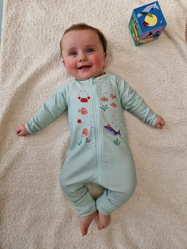 Pyjama unisexe pour bébé "Nager au milieu des coraux"