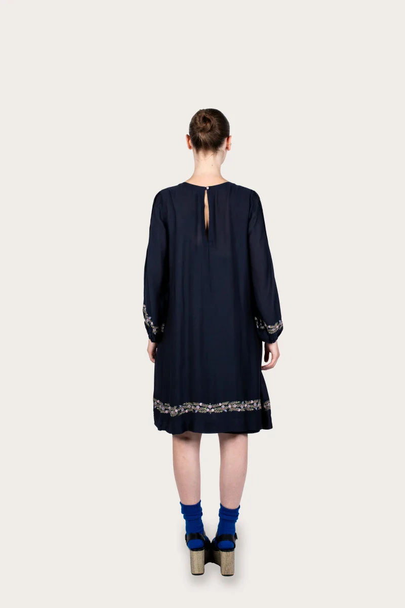 Robe noir en fibre de soja bio - Image 13