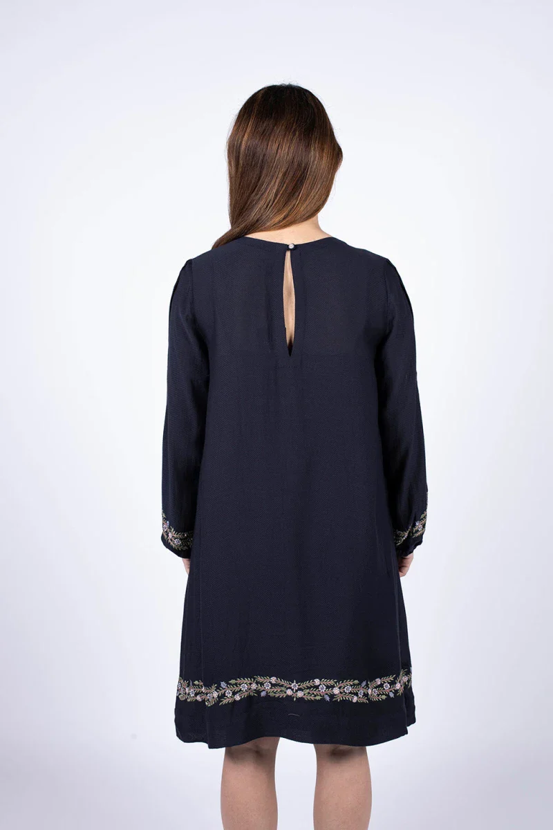 Robe noir en fibre de soja bio - Image 7