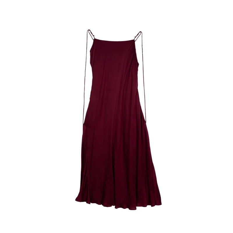 Robe bordeaux coupe longue dos nu en fibre de pétales de roses - Image 7