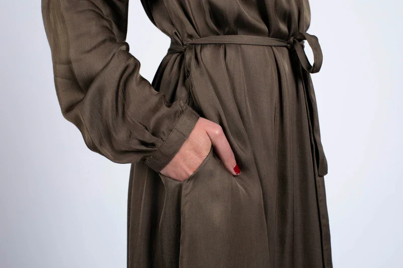 Robe Erika Marron en fibre de pétale de rose - Image 7