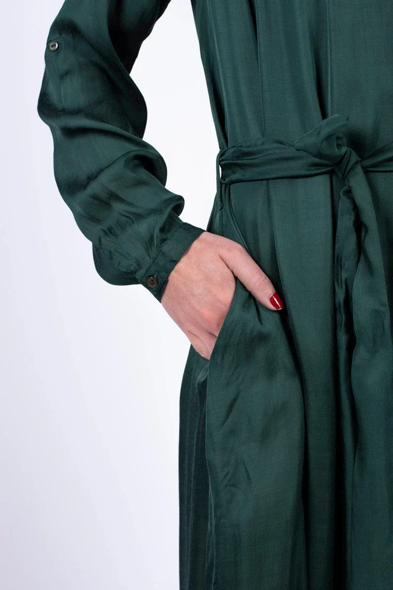 Robe longue fait main en fibre de pétales de roses upcyclés - Image 2