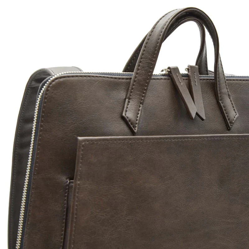 Sac à dos pour ordinateur en cuir vegan marron - Image 6