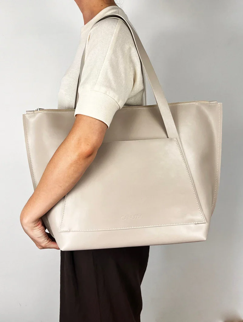 Sac à main blanc écru - fait main en matières recyclées - Image 2