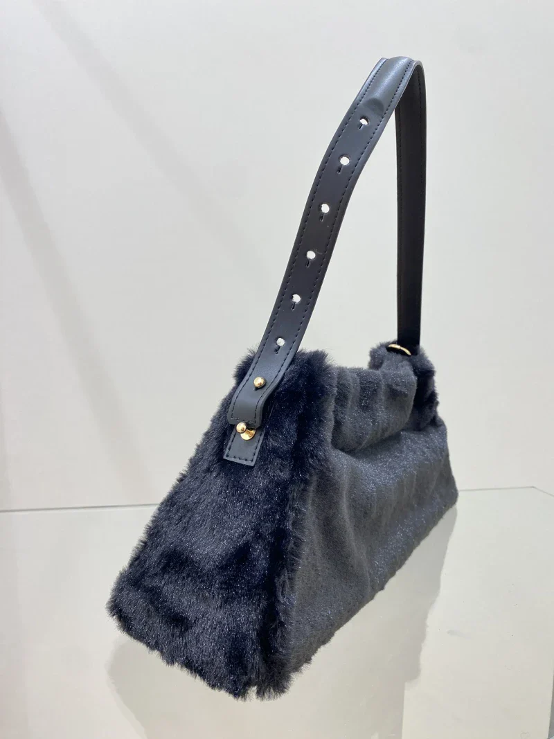 Sac à main vegan fourrure Faux Fur - All day Mini - Image 7