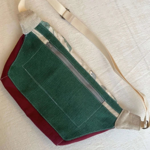 Sac banane ucpcylé Bordeaux 'Zgrouitch x Meanwhile Boutique' [ édition limitée ] - Image 3