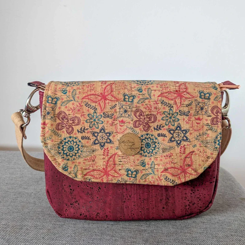 Sac bandoulière liège Rouge Luna avec rabat interchangeable - Image 13