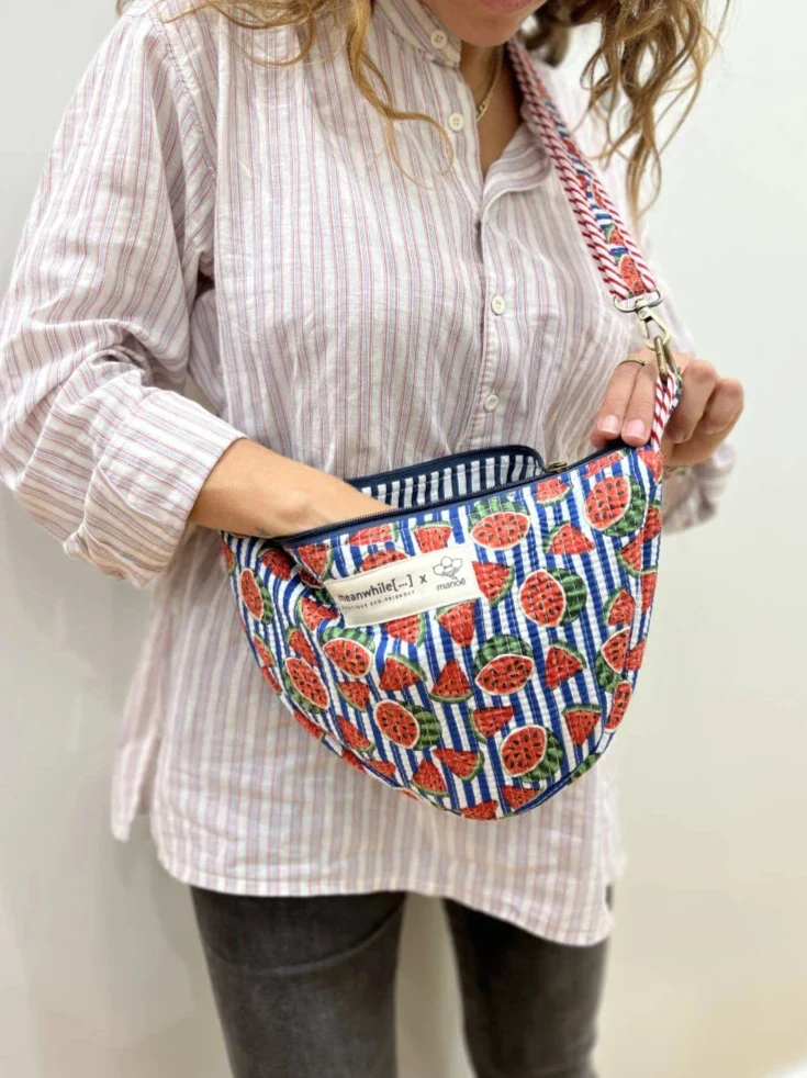 Sac demi lune pastèque - Manoë x Meanwhile Boutique (édition limitée) - Image 5