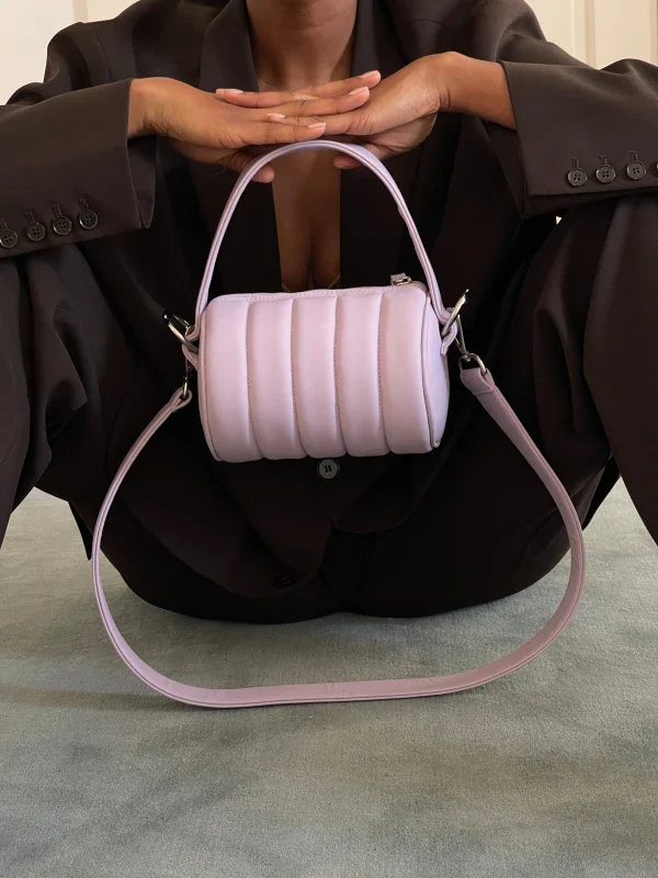 Sac Duffle Mini Matelassé en cuir vegan Lila - Image 9