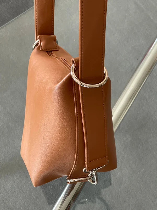 Sac Fold en cuir vegan Camel - Image 7