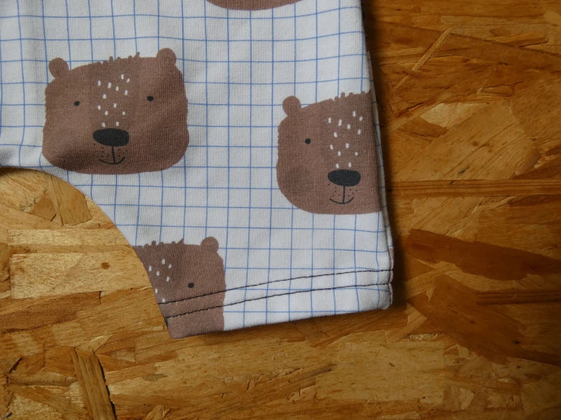 Salopette courte en coton bio avec imprimé ours et carreaux - Image 2