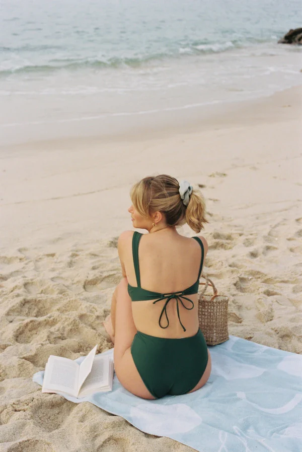 Serviette de plage en matières recyclées - Arsty - Image 8