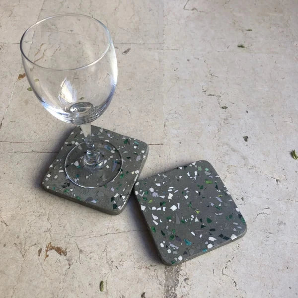 Set de 2 sous-verres en béton et plastique recyclé - Image 10