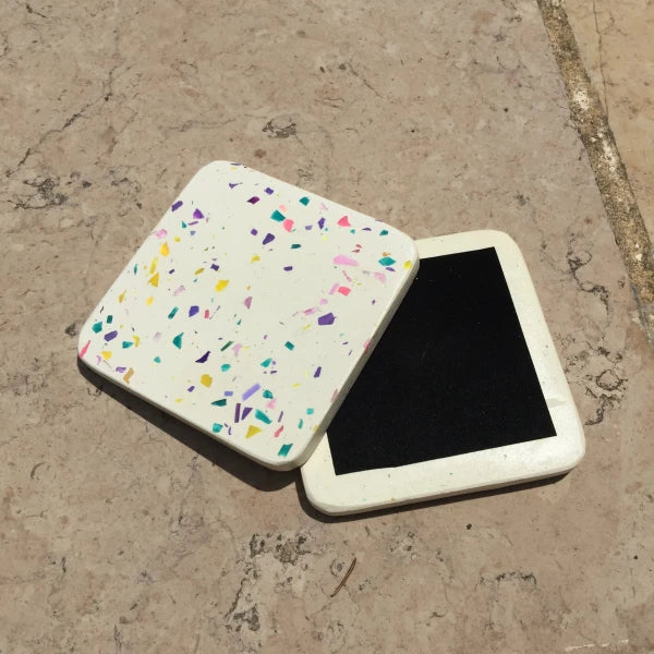 Set de 2 sous-verres en béton et plastique recyclé - Image 11