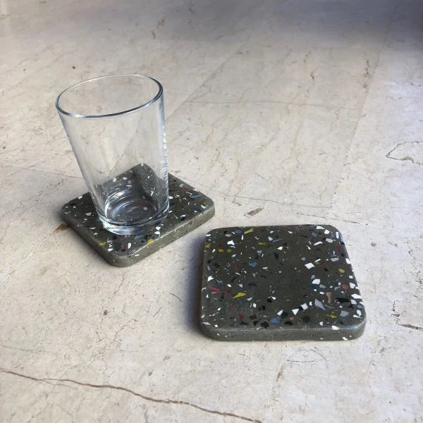 Set de 2 sous-verres en béton et plastique recyclé - Image 5