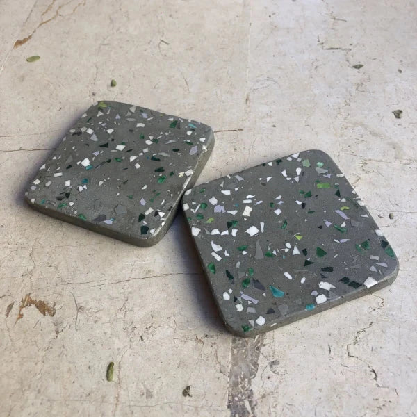 Set de 2 sous-verres en béton et plastique recyclé - Image 8