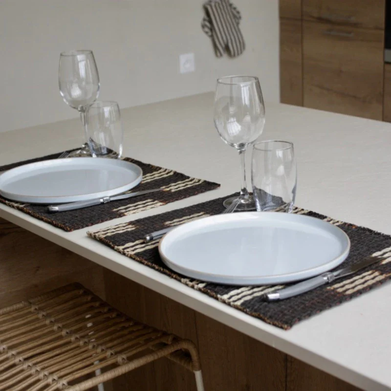 Sets de table en palmier tressé - Samet - Image 4