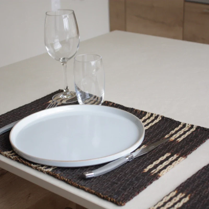 Sets de table en palmier tressé - Samet - Image 5