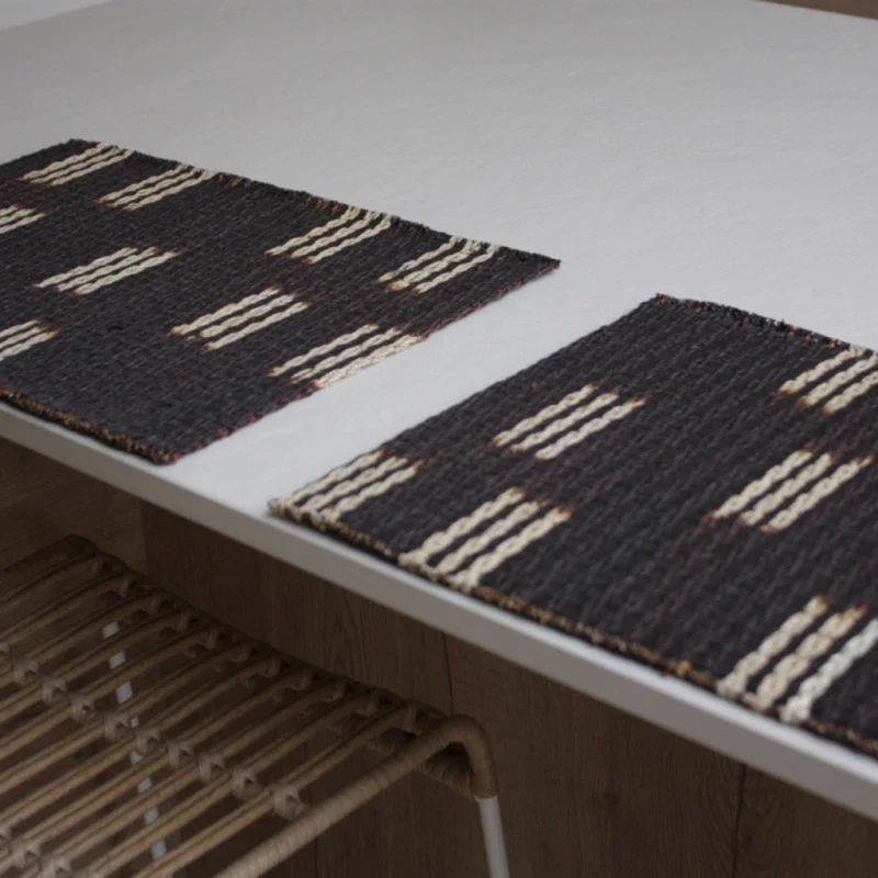 Sets de table en palmier tressé - Samet - Image 7