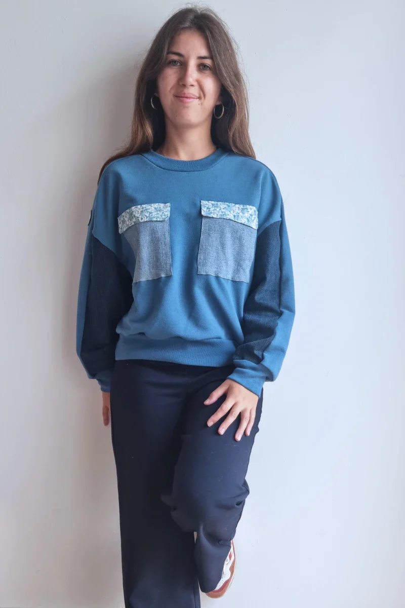 Sweat bleu jean et fleurs - Marguerite