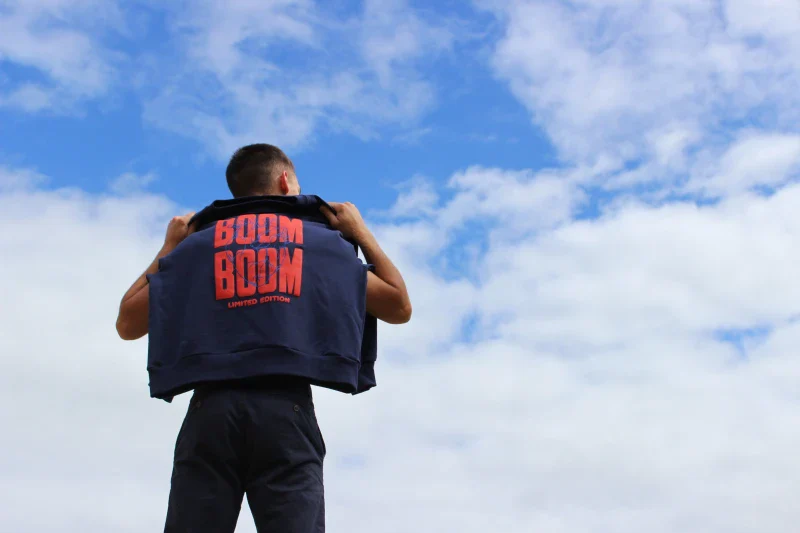 Sweat Bleu Marine - "Boom boom" - Image 4