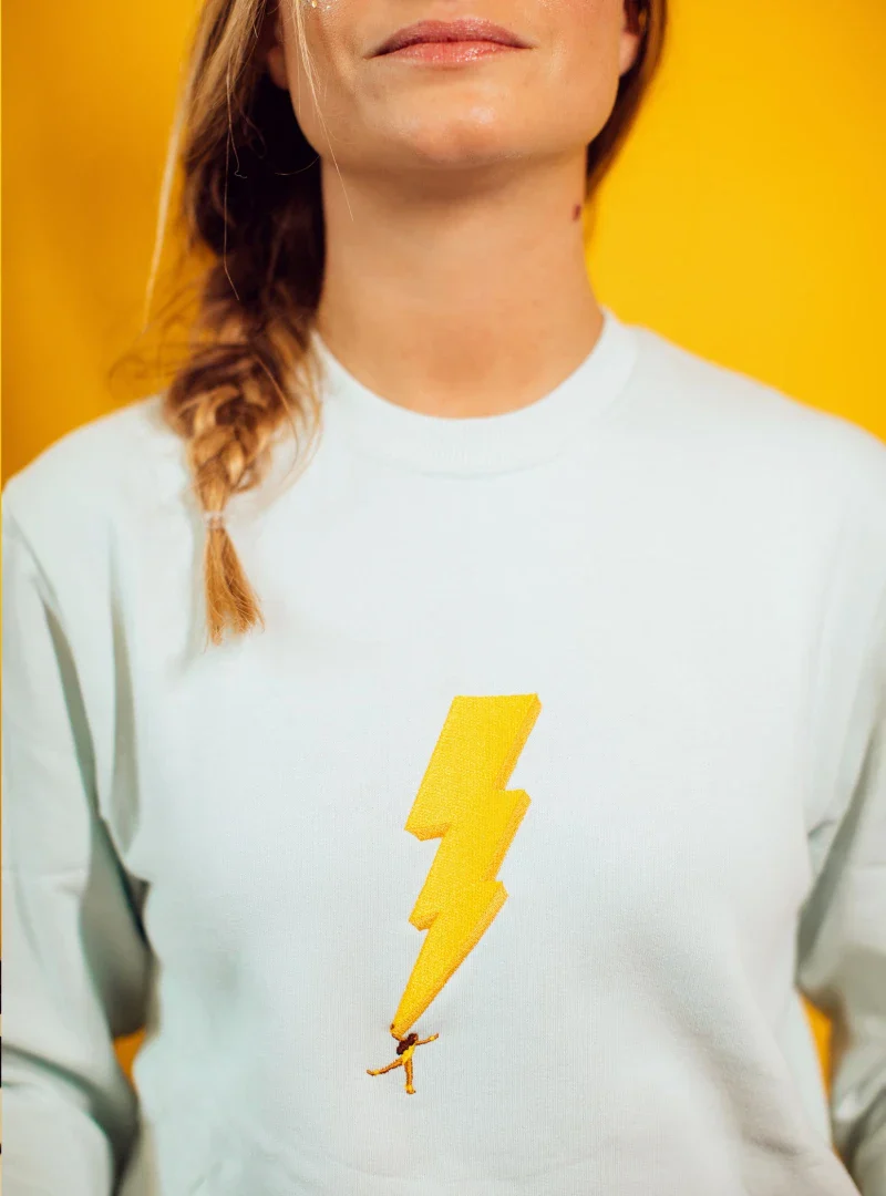 Sweat en coton bio unisexe – La foudre - Image 3