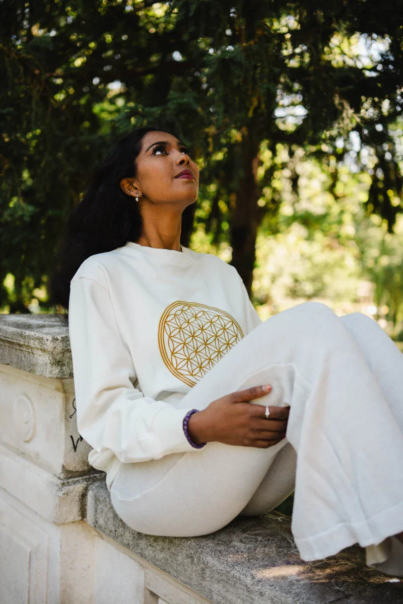 Sweat unisexe brodé en Coton Bio - Fleur de vie - Image 10