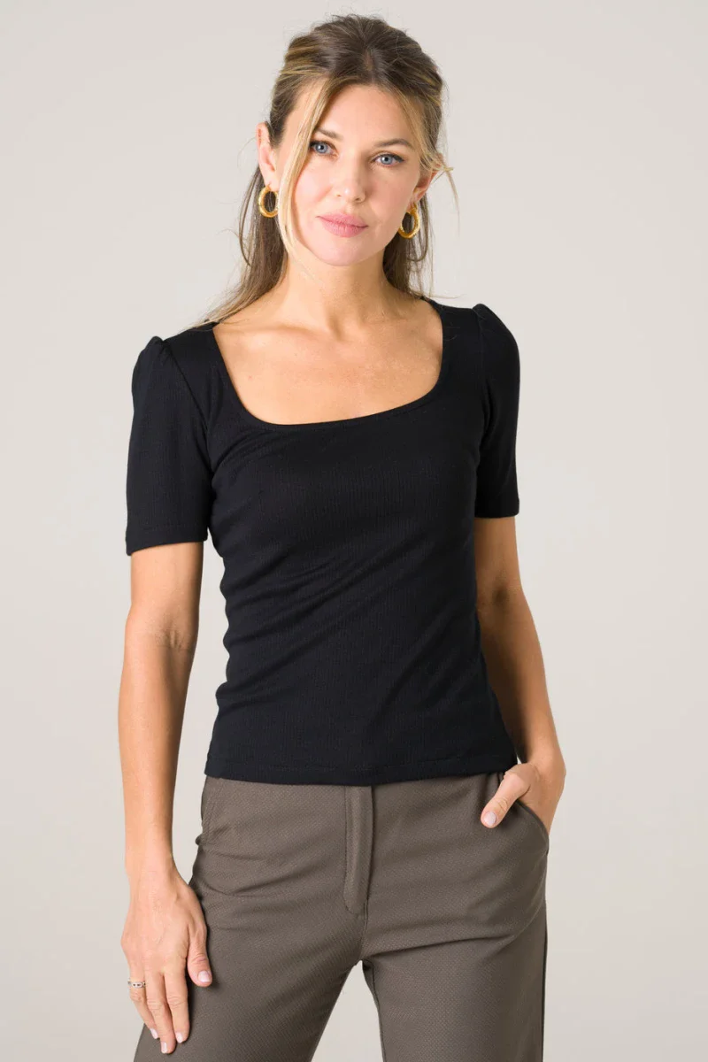 T-shirt col carré noir - Hoya - Image 9