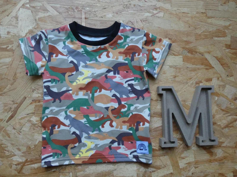 T-shirt Dinosaures Éco-Responsable Fait Main - Image 6