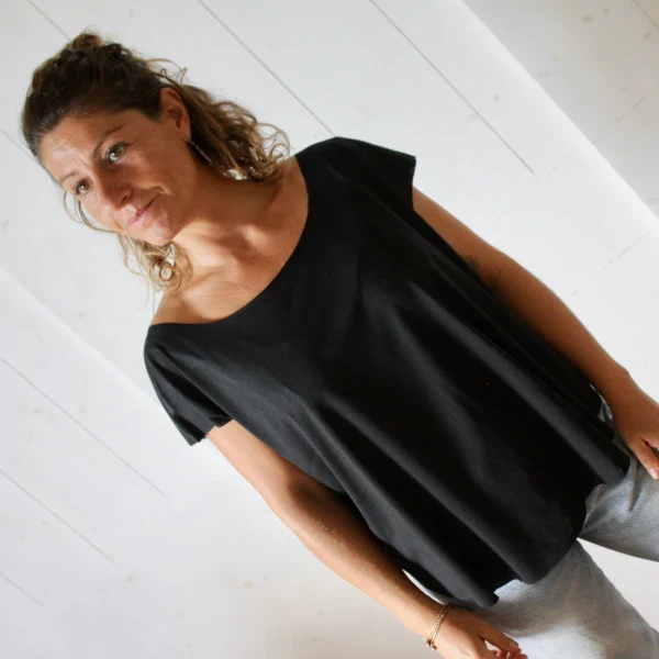 T-shirt dos ouvert - plusieurs coloris - Image 7