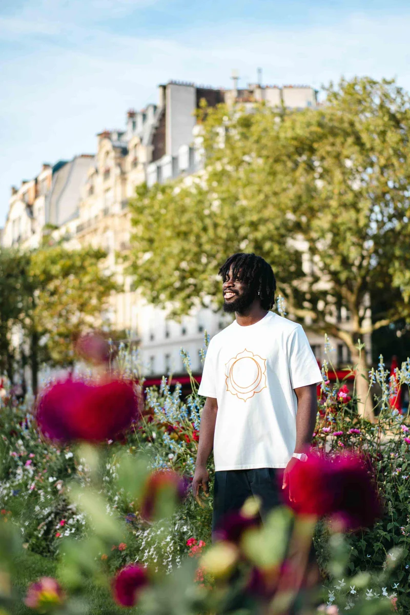 T-shirt unisexe en coton bio - Chakra Sacré - Image 3
